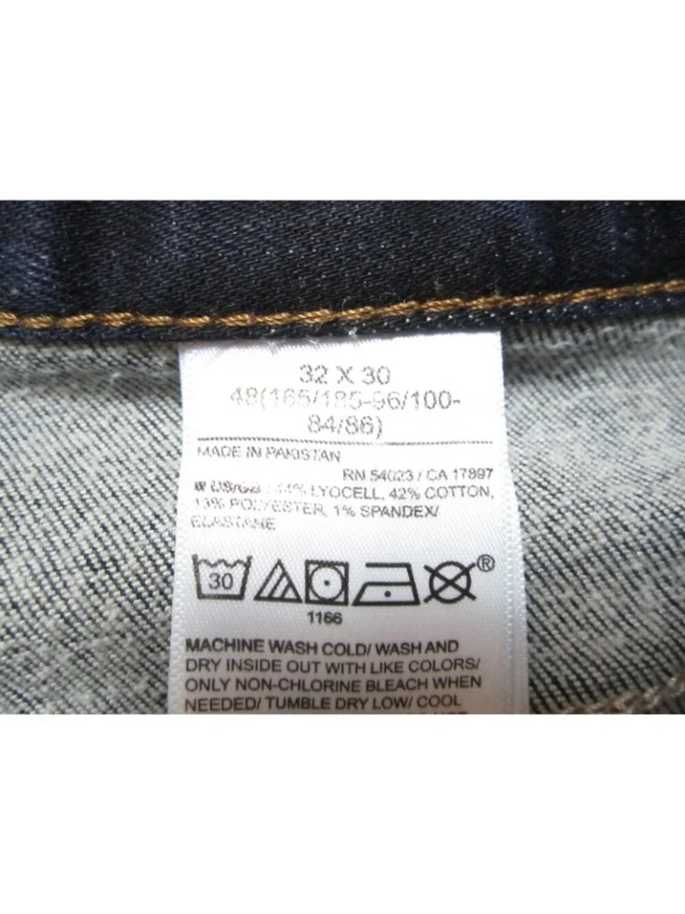 Banana Republic Traveler Jeans Slim Fit 32x28 Dark Wash Denim Commuter Preppy